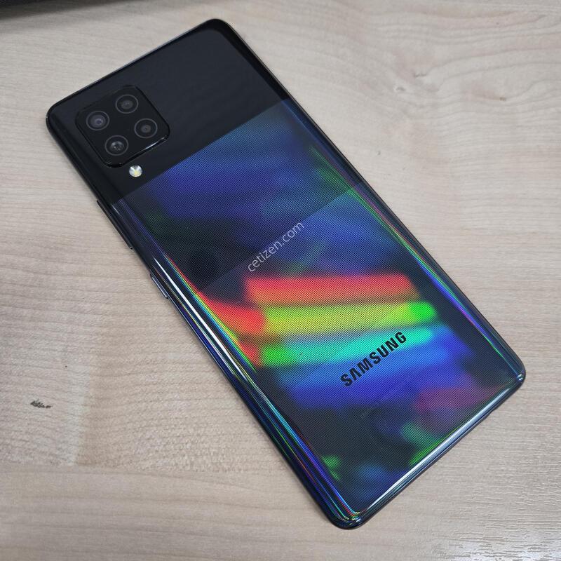 SSS�� ������ A42 (A426) ���� 128GB ���� ��û ���ƿ�