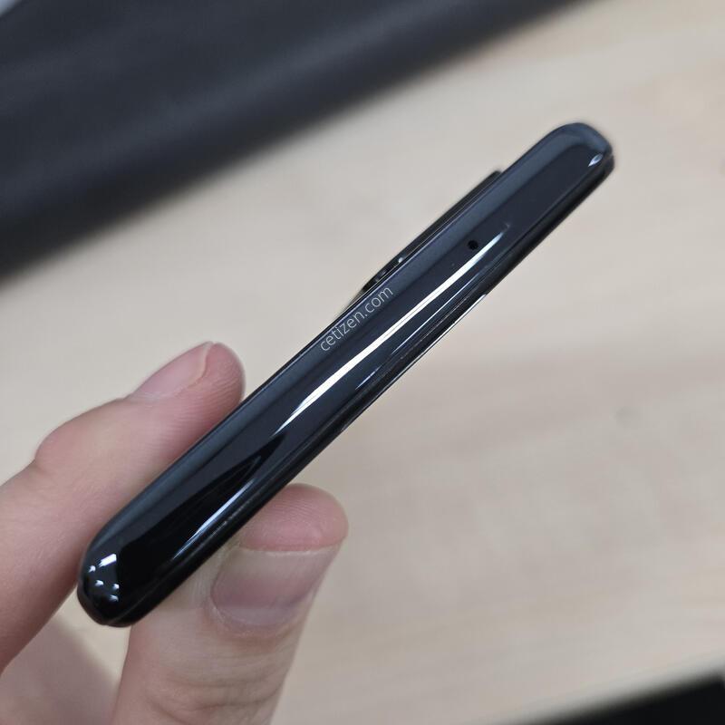 SSS�� ������ A42 (A426) ���� 128GB ���� ��û ���ƿ�