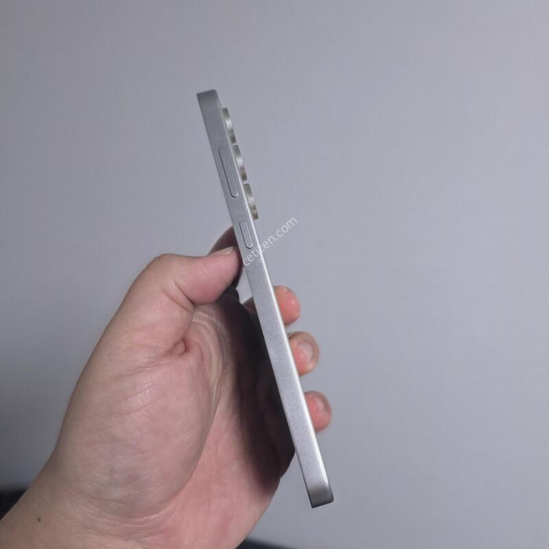 ������ S24FE ���ο� 256�Ⱑ SS�� �Ⱦƿ�~