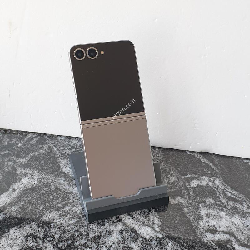 SK ������Z�ø�6 (F741N) �ǹ� 256�Ⱑ (0235070)