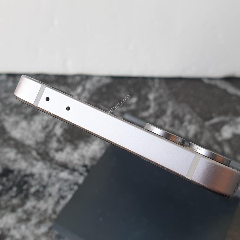 SK ������Z�ø�6 (F741N) �ǹ� 256�Ⱑ (0235070)