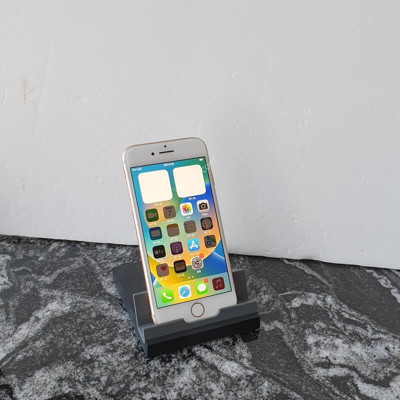 ������8 (A1905) ��ũ��� 64�Ⱑ