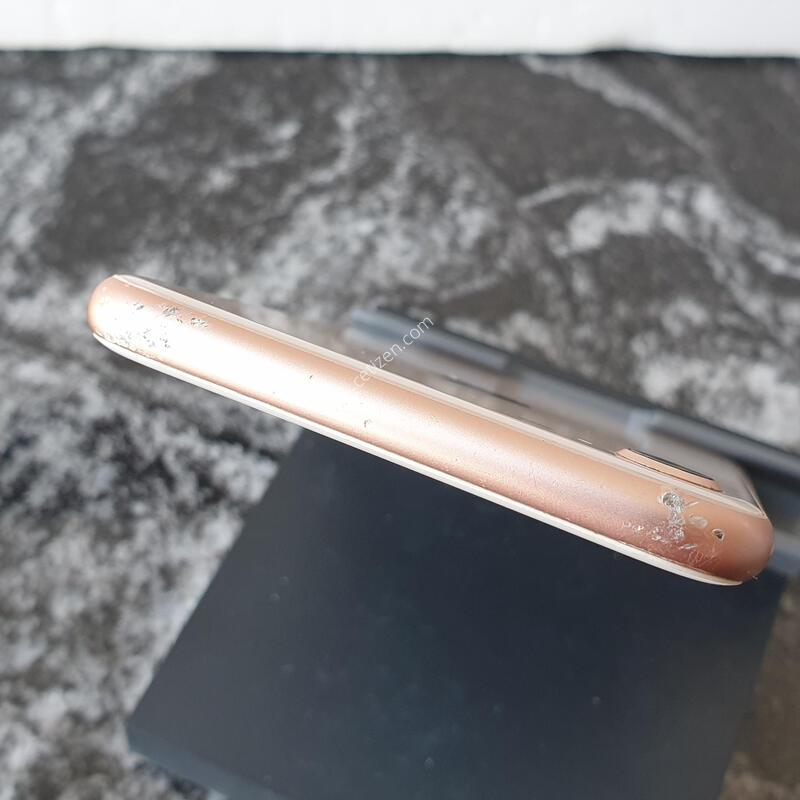 ������8 (A1905) ��ũ��� 64�Ⱑ