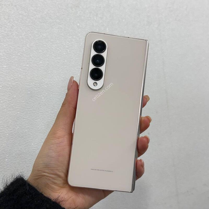 ���ܻ�)������Z����4 ������ 256GB Y1700