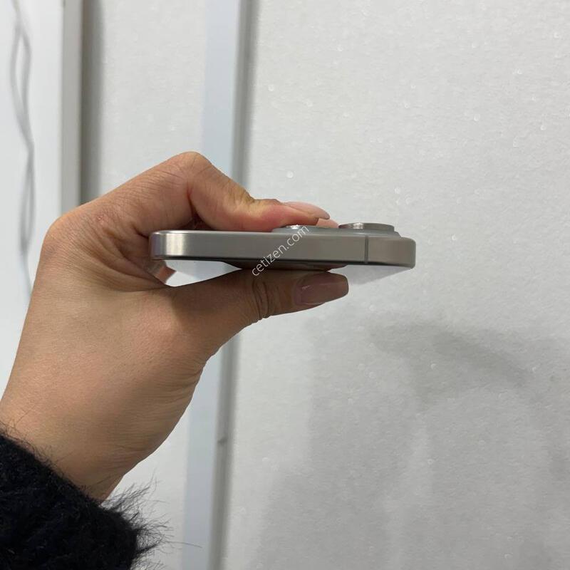 ������15���θƽ� ���߷� 256GB/86% Y1708