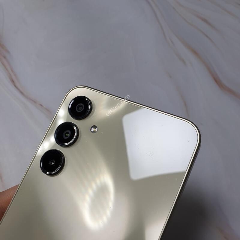 LG ������ ����4 ��� 128G S�� �Ǹ��մϴ�