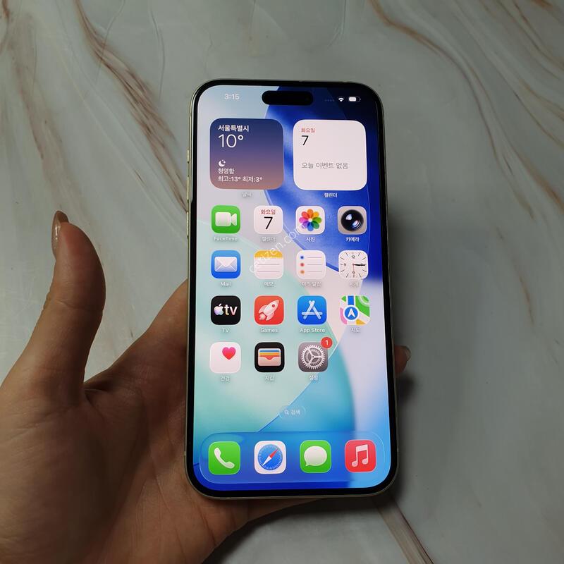 ������15�÷��� ���ο� 256G ������ �Ǹ��մϴ�