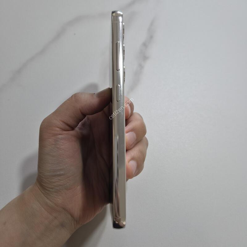 ������S23 SKT��