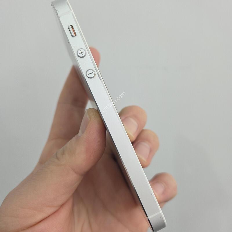 ������ 5S 16GB �ǹ� ���͸���ü