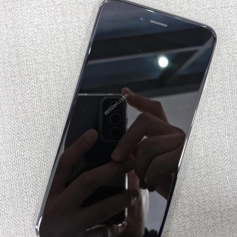 ������ 6 �÷��� 16G �Ǹ��մϴ�