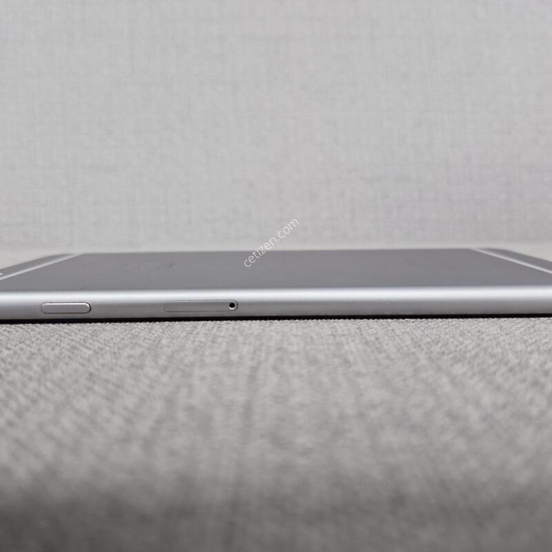 ������ 6 �÷��� 16G �Ǹ��մϴ�