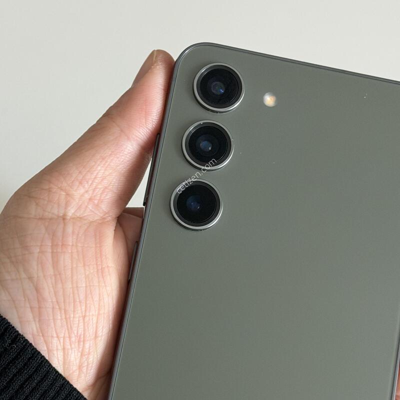 S23 �׸�����