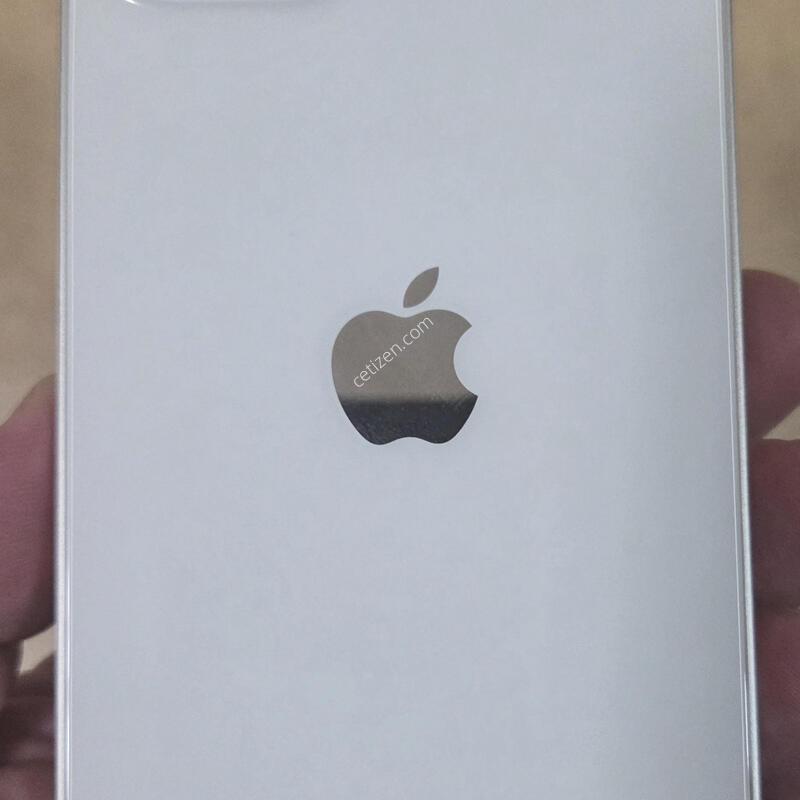 ������13 128GB ��Ÿ����Ʈ