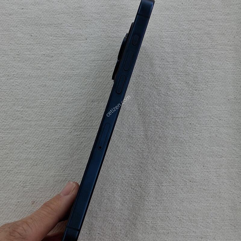 ������15���θƽ� 256GB ����