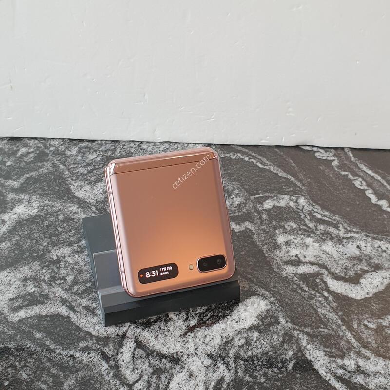 SK ������Z�ø� (F707N) ��ũ��� 256�Ⱑ (0147786)