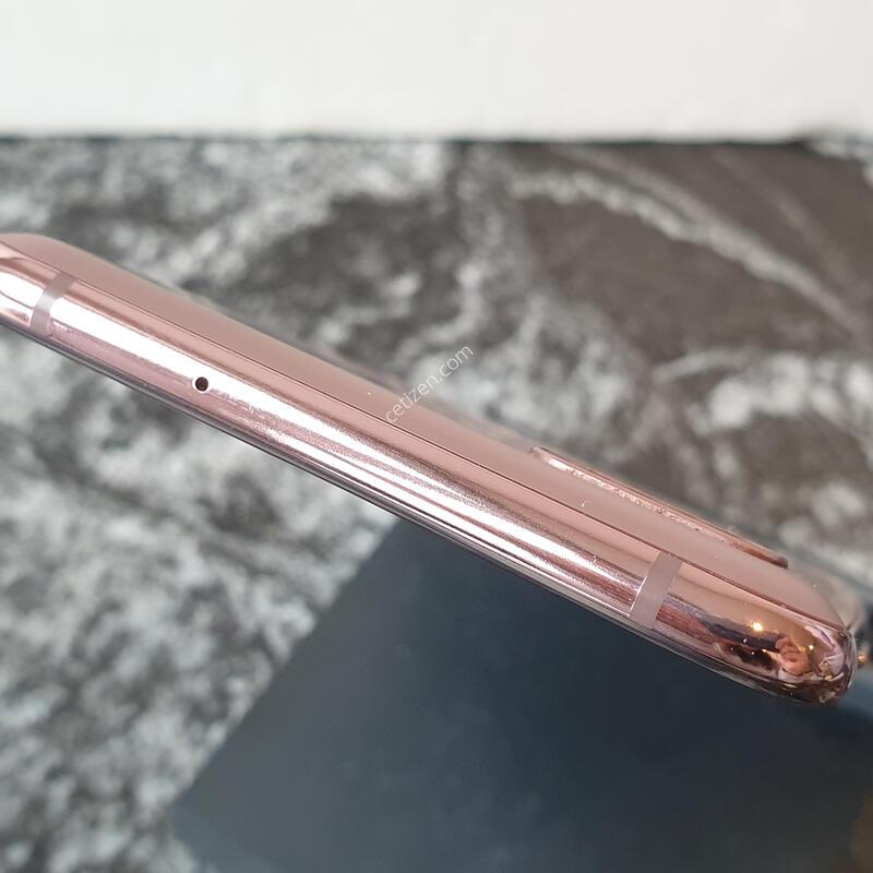 SK ������Z�ø� (F707N) ��ũ��� 256�Ⱑ (0147786)