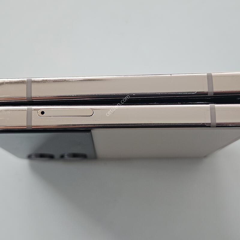 Z�ø�4  ���   256G  ���ξ���  ���͸�  �׵θ���ü  SKT