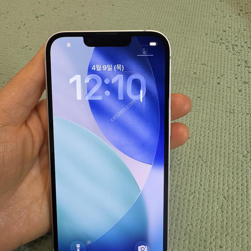 ������16e 128G(ȭ��Ʈ) ���͸�100%  �����Ⱓ ����  SS�� �Ǹ��մϴ�.