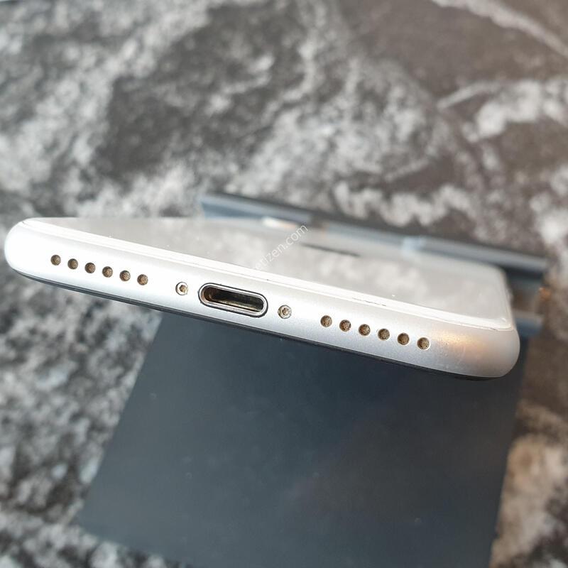 ������SE2 (A2296) ȭ��Ʈ 64�Ⱑ