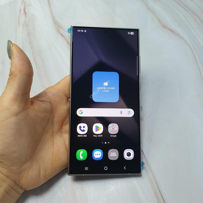 SK ������ S24��Ʈ�� ƼŸ���׷��� 512G S�� �Ǹ��մϴ�