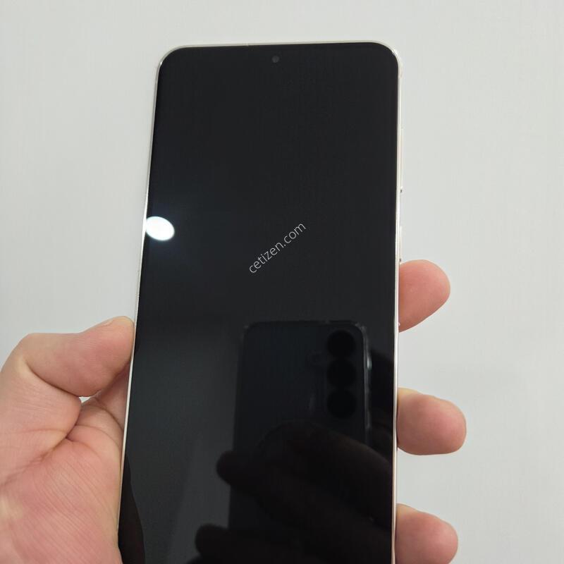 ������ S23 �÷��� 256GB ȭ��Ʈ