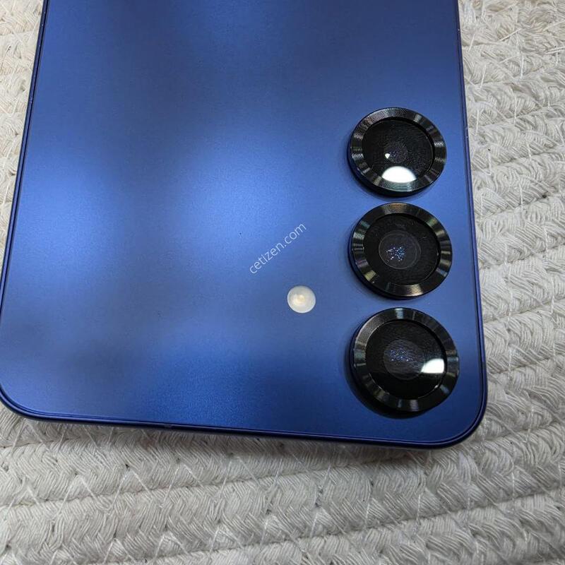 ������ S25�÷��� 256GB ���� �Ǹ��մϴ�