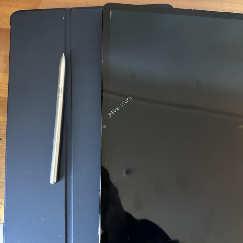 �Ｚ sm-x800 ������ �� S8 �÷��� ���� �Ǹ��մϴ�