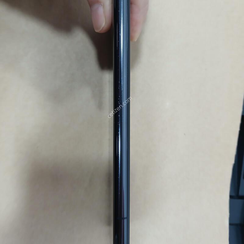 SM-S908N   ��Ȱ�ܻ�����  �׵θ�����밨�⽺�־��  �𼭸��� �����־��(��������)  �ʸ�,���̽������ �޸��� �� �ʸ������Ǿ��־��