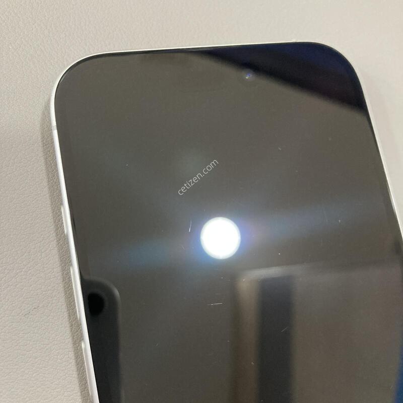 ������ 16 ȭ��Ʈ 256G ���͸�����87%