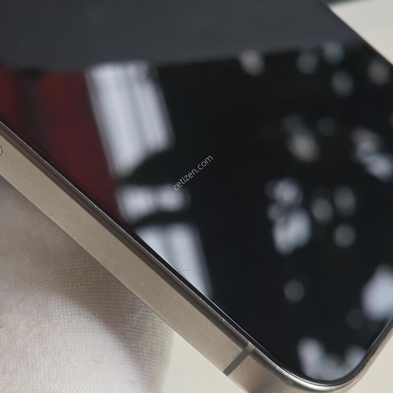 ������15���θƽ� 256gb ���߷� 90%