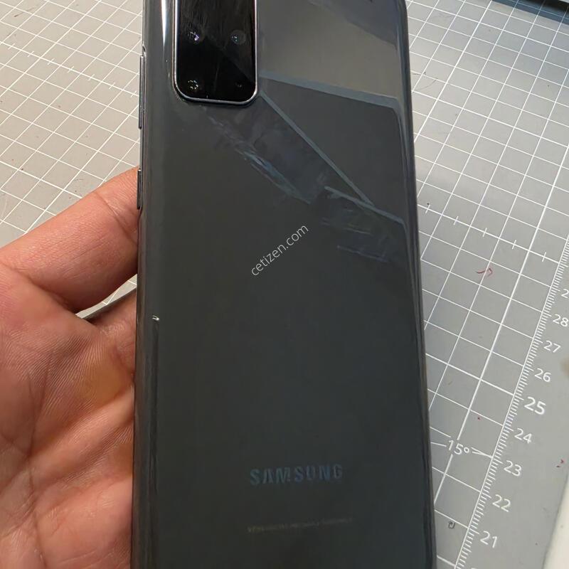 S20�÷��� �ڽ��� �׷���