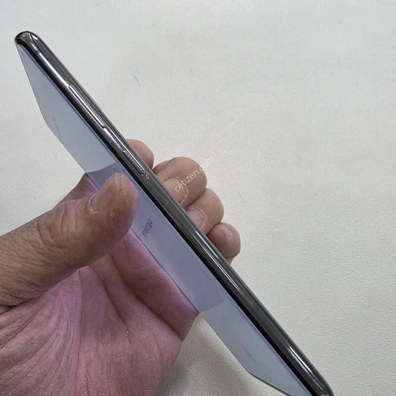 ������ S20�÷��� �׷��� �����������Դϴ�