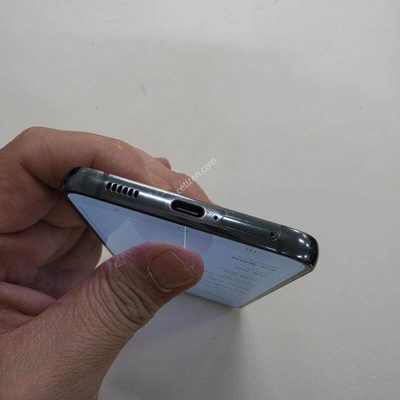 ������ S22�÷��� �׸� ���ܻ�