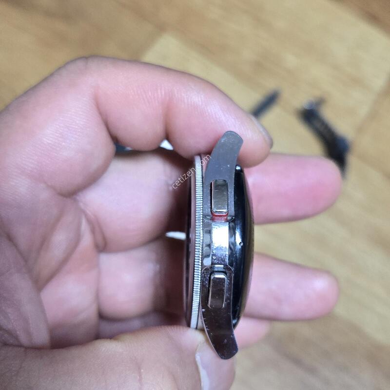 ������ ��ġ4 Ŭ���� 42mm �Ⱦƿ�~