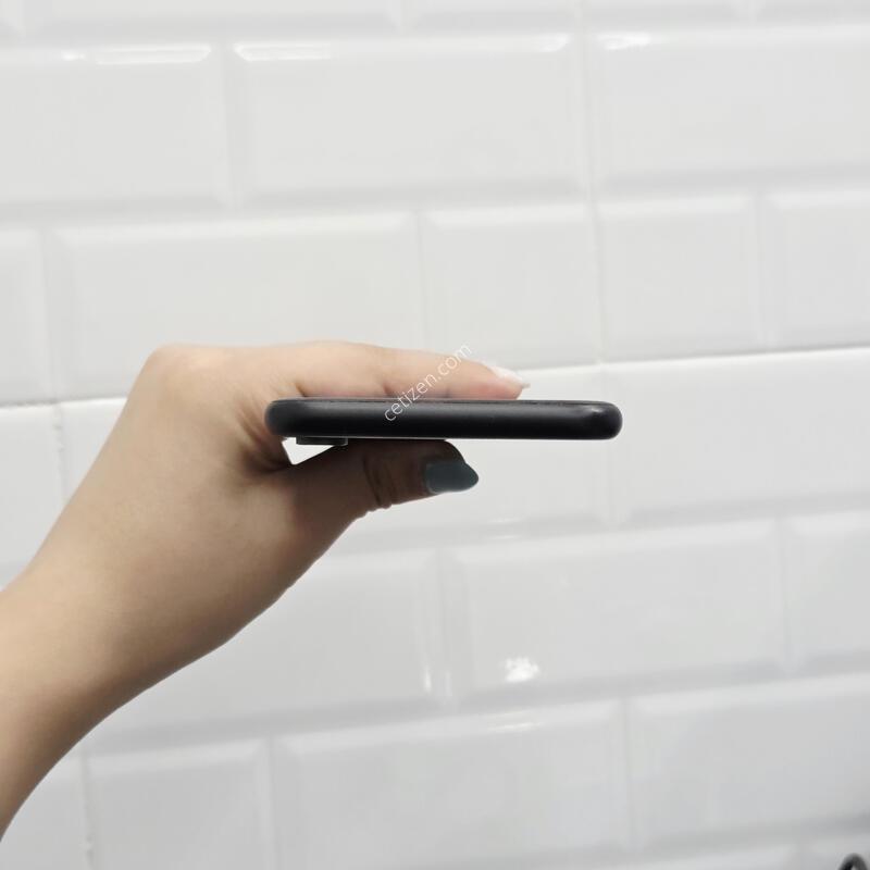 ������XR 128GB ����