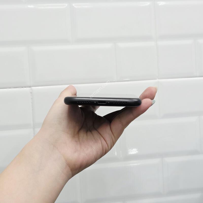 ������XR 128GB ����