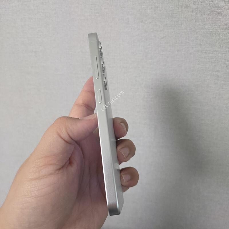 ������ S24 ���� �׷��� 256�Ⱑ SS�� �Ⱦƿ�~