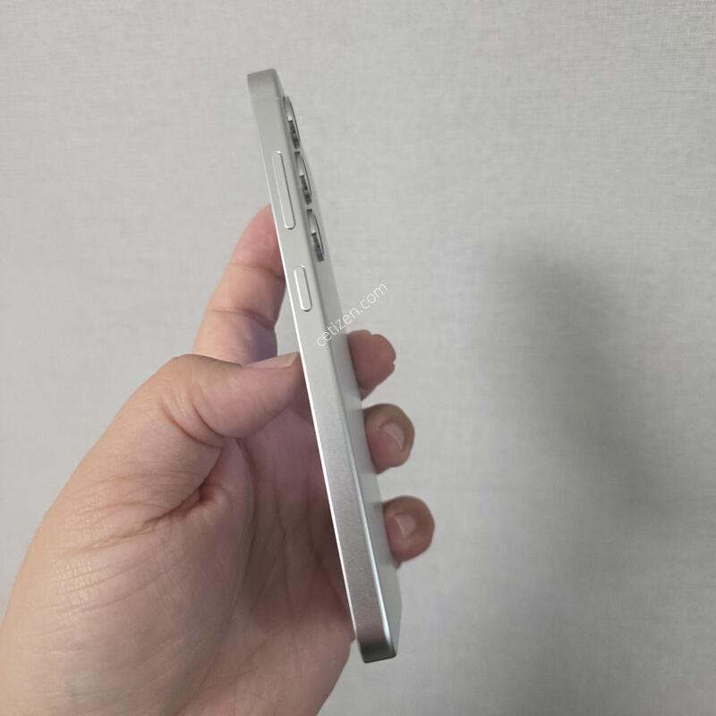 ������ S24 ���� �׷��� 256�Ⱑ SS�� �Ⱦƿ�~