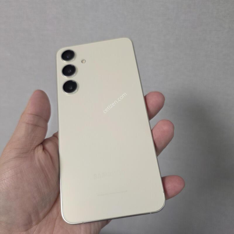 ������ S24�÷��� �ڹ� ���ο� 512�Ⱑ SS�� �Ⱦƿ�~