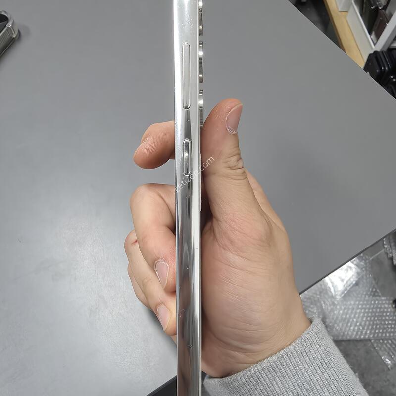 (2404)������s23�÷��� 256 �Ǹ��մϴ�