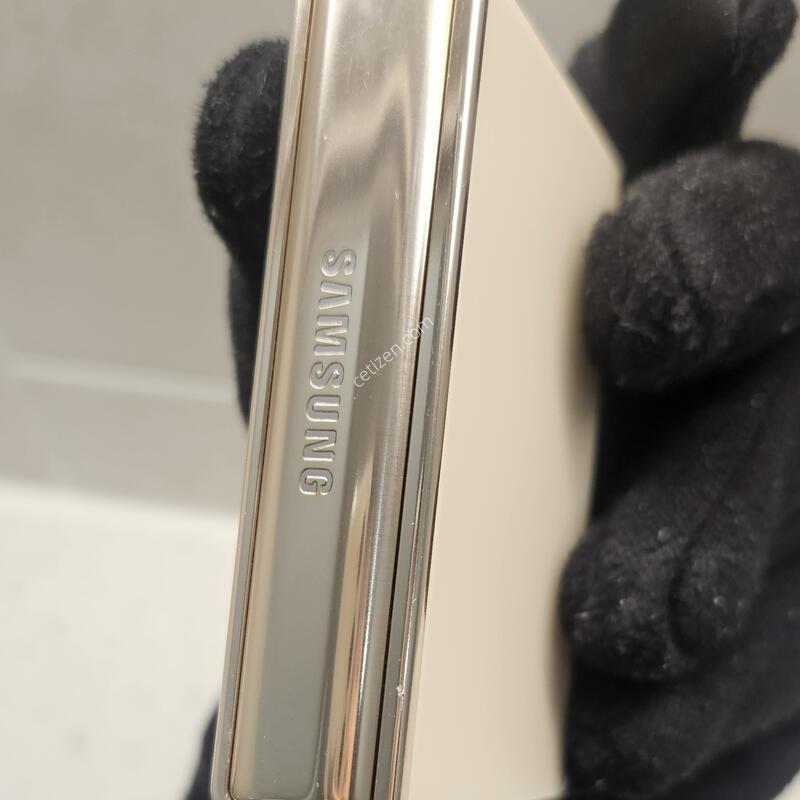 SKT Z�ø�4 ��ũ��� 256GB ������ �����ϴ�