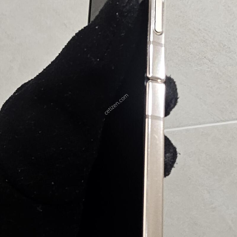 SKT Z�ø�4 ��ũ��� 256GB ������ �����ϴ�