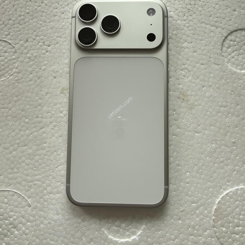 ������17���θƽ�256GB