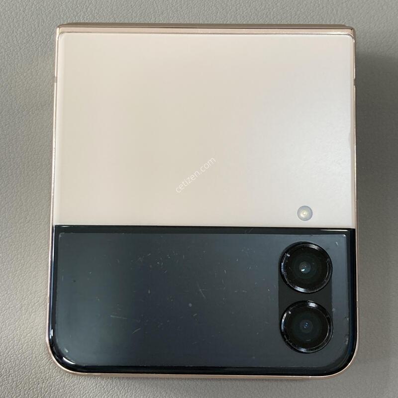 ���ܻ�, �����ϰ� �Ǹ��մϴ�! / ��Ʈ�ø�4 ��ũ��� 512G