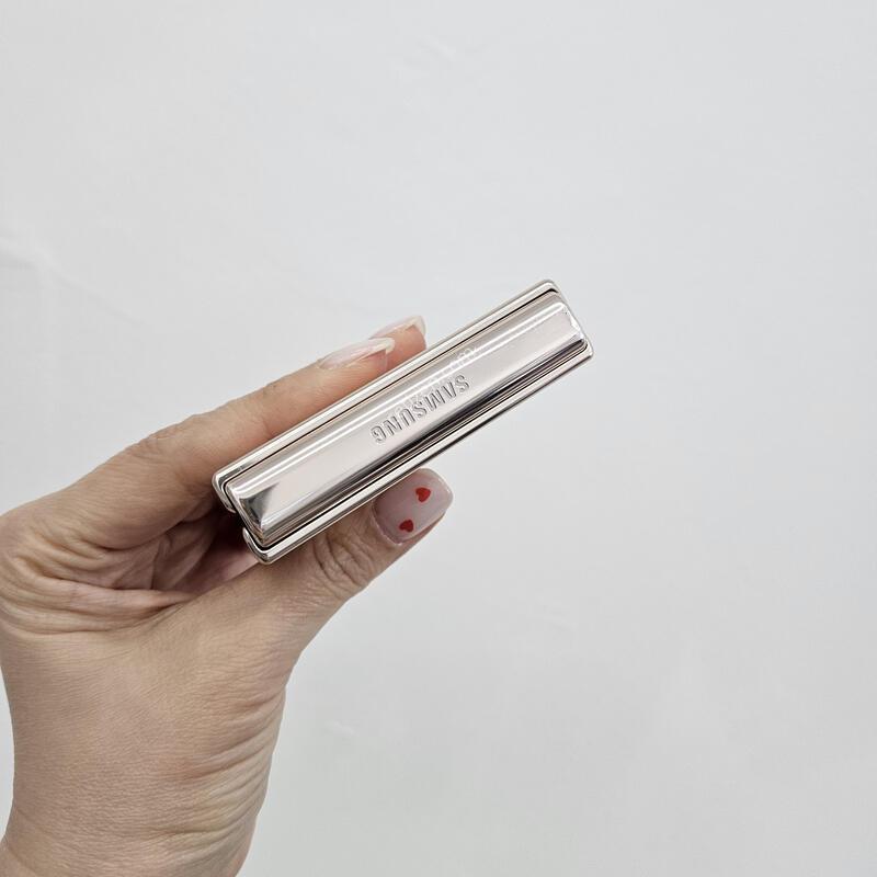 �ø�4 512G �ڱ��� 35558