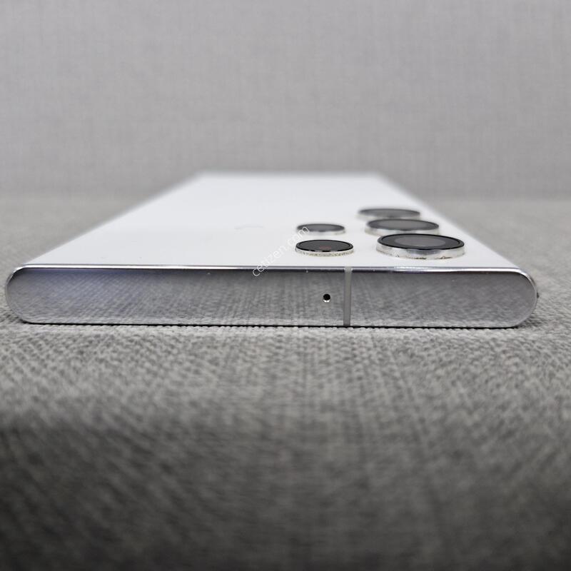 S22 ��Ʈ�� 256G �Ǹ��մϴ�