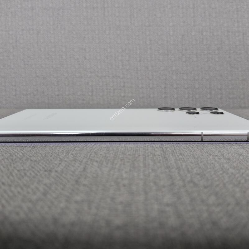 S22 ��Ʈ�� 256G �Ǹ��մϴ�