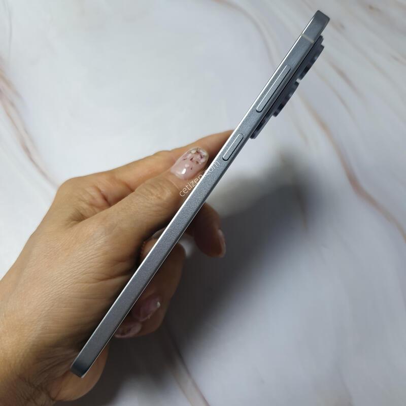 KT ������ S25���� ���� 256G S�� �Ǹ��մϴ�