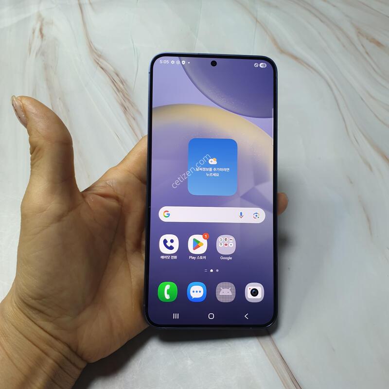 LG ������ S24�÷��� ���̿÷� 256G S�� �Ǹ��մϴ�