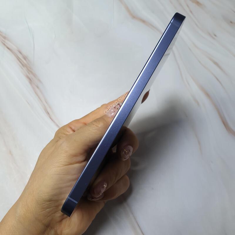 LG ������ S24�÷��� ���̿÷� 256G S�� �Ǹ��մϴ�